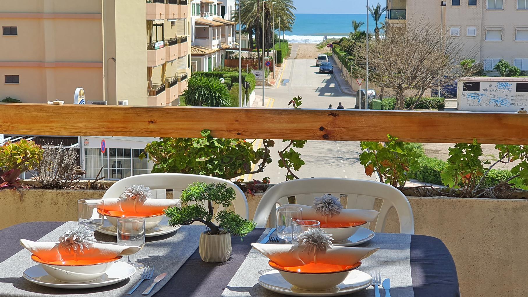 Apartment -
                                      Xeraco -
                                      2 bedrooms -
                                      5 persons
